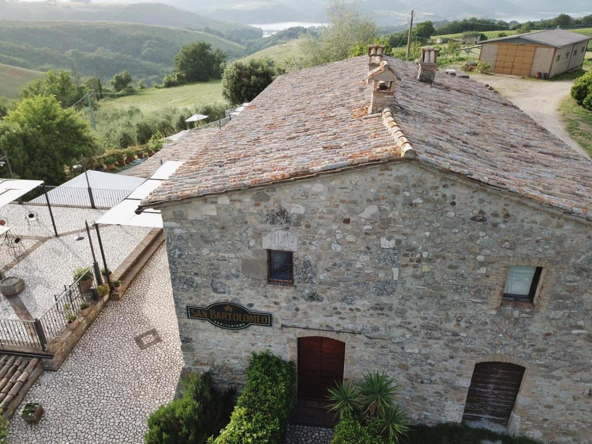 Agriturismo San Bartolomeo Montecchio  Eksteriør bilde